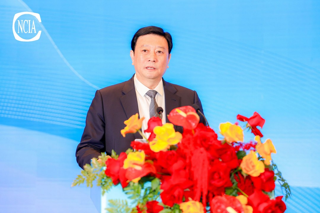 中國涂料工業(yè)協(xié)會(huì)會(huì)長劉普軍